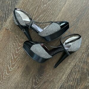 Lulu Townsend size 8, 5 inch heel